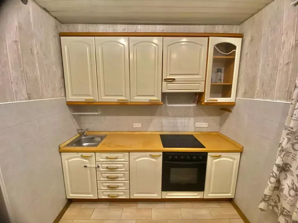 Продается 2-комнатная квартира - Фото 1