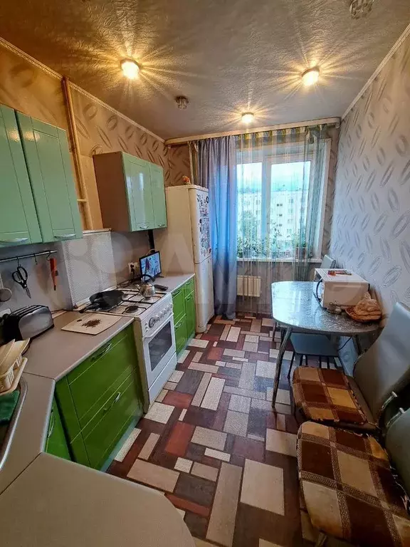 3-к. квартира, 65 м, 4/9 эт. - Фото 0