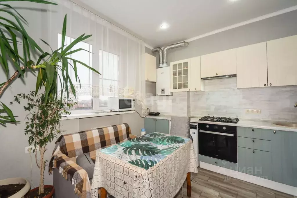 3-к кв. Ростовская область, Батайск ул. Энгельса, 39 (67.0 м) - Фото 1