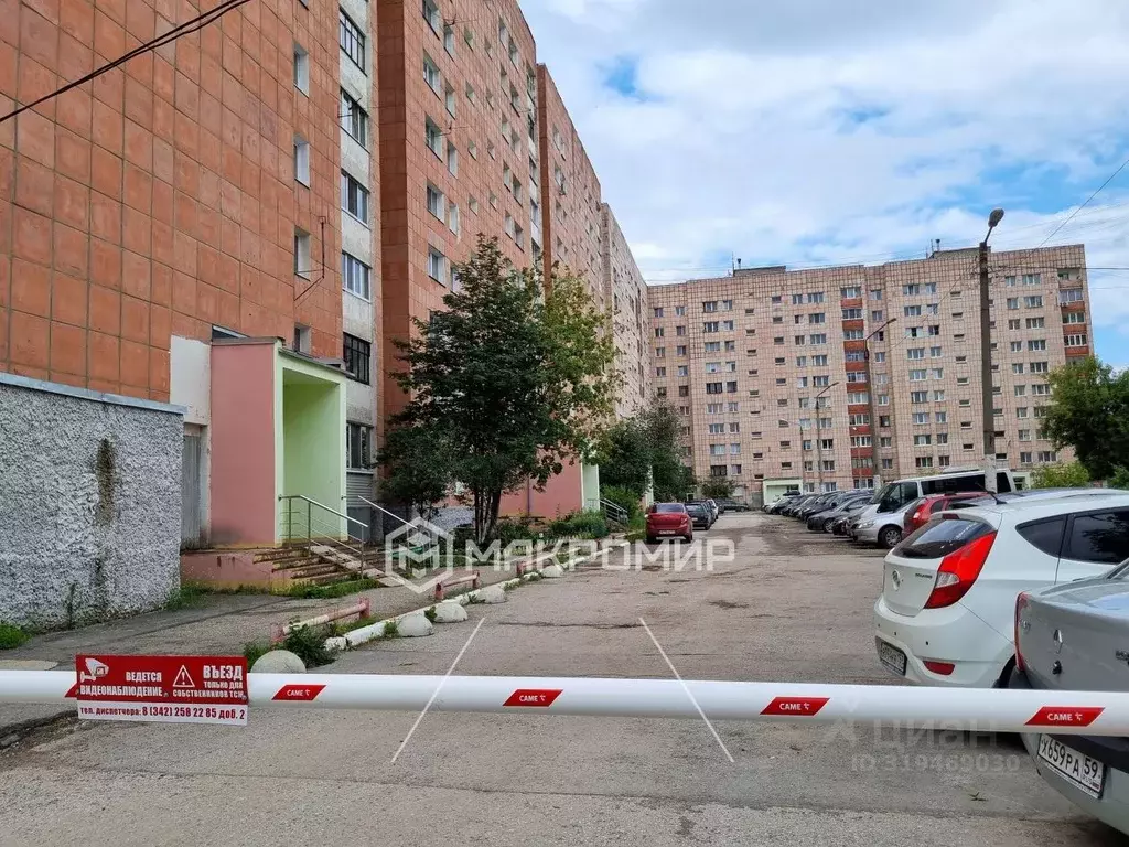 2-к кв. Пермский край, Пермь ул. Калинина, 30 (49.0 м) - Фото 0