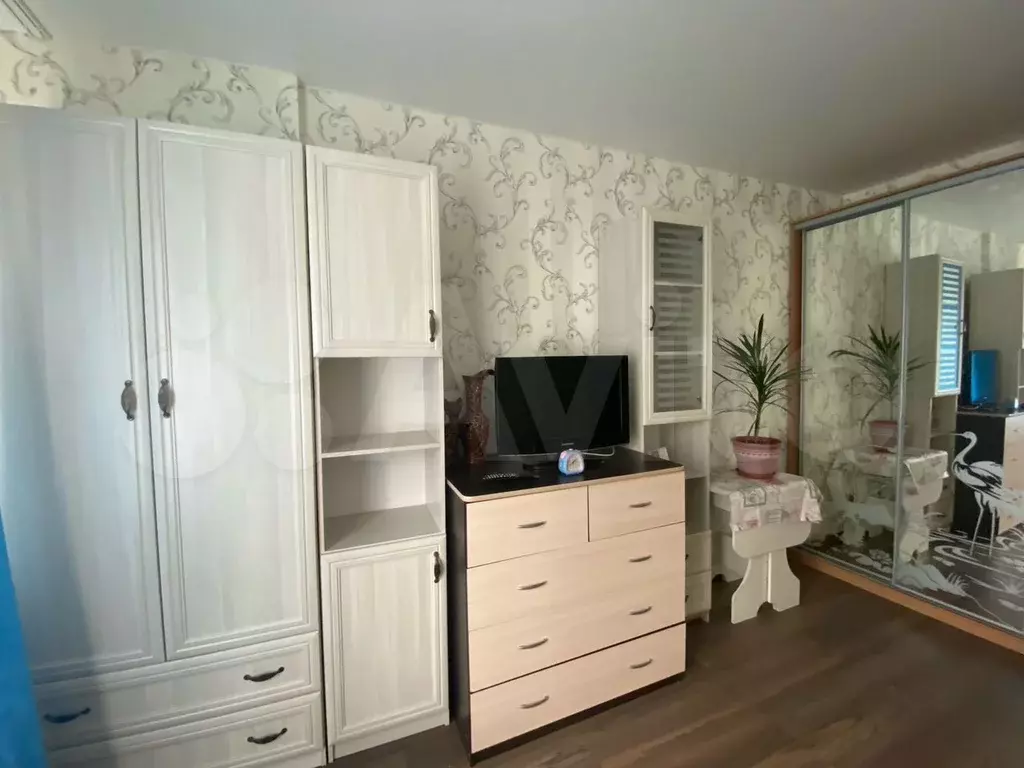 1-к. квартира, 52 м, 3/5 эт. - Фото 0