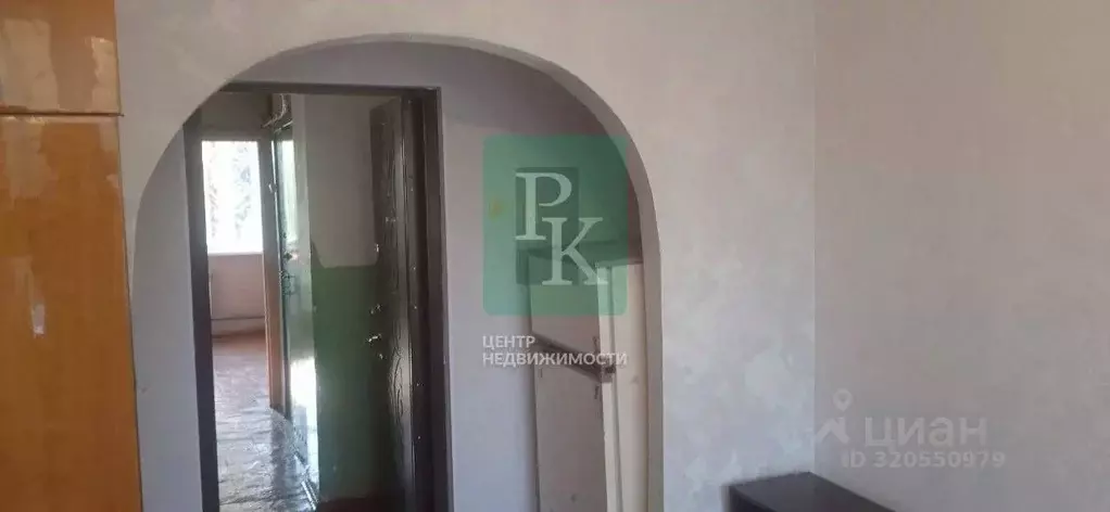 Комната Севастополь ул. Героев Подводников, 8 (13.0 м) - Фото 2