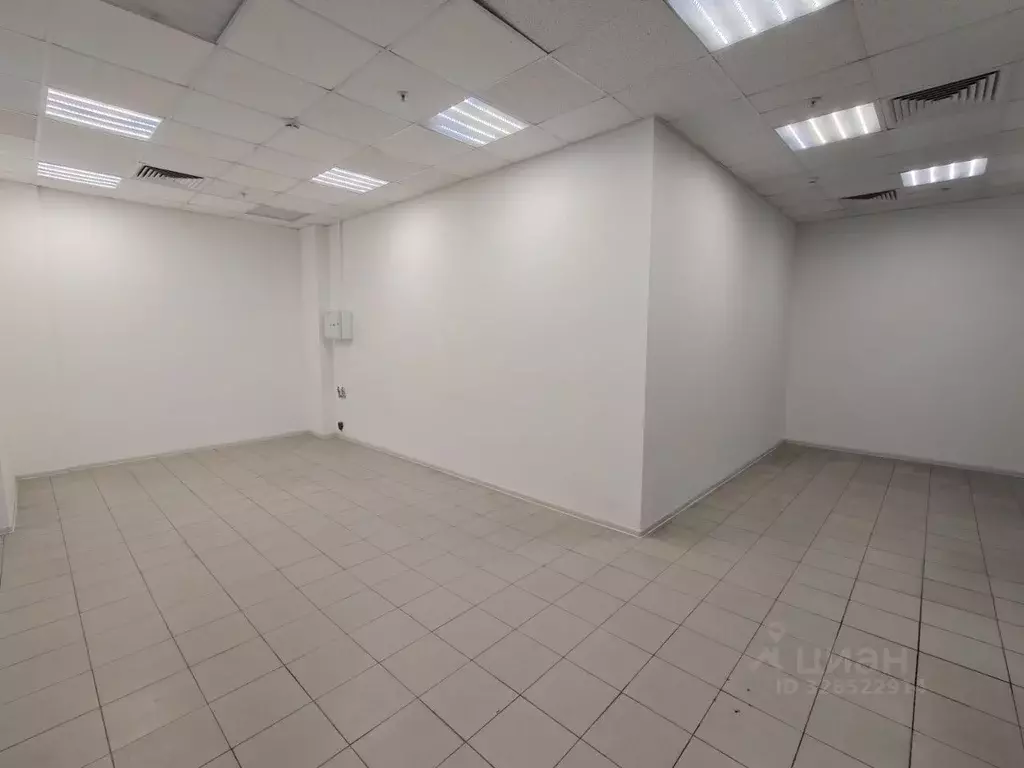 Помещение свободного назначения в Белгородская область, Белгород ул. ... - Фото 2