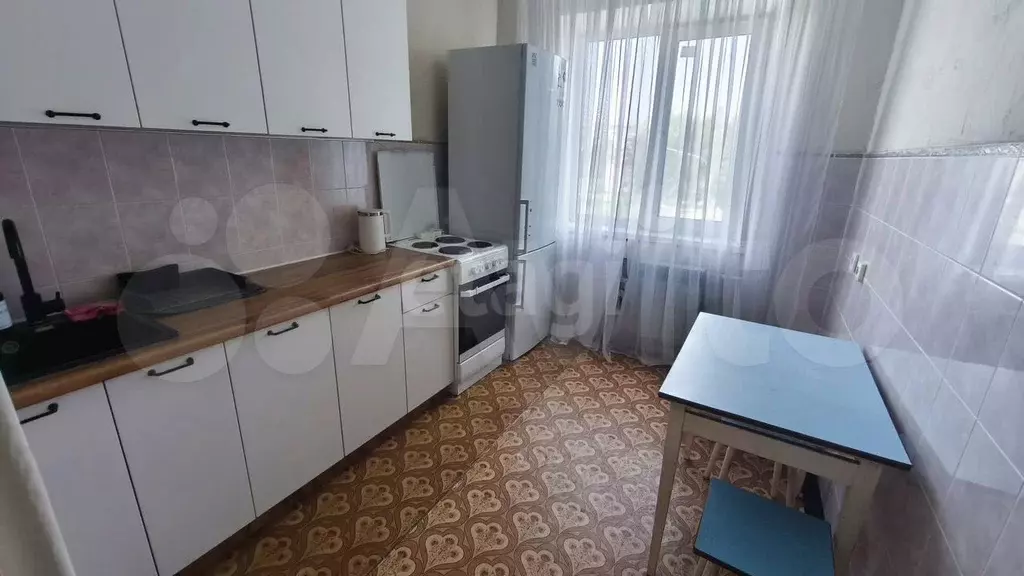2-к. квартира, 55 м, 4/9 эт. - Фото 0