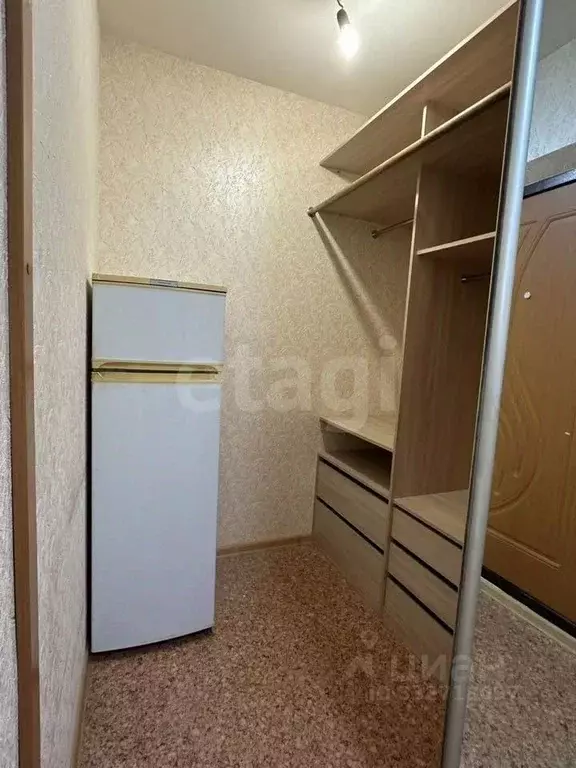 1-к кв. Пермский край, Пермь ул. Калинина, 50 (38.4 м) - Фото 2
