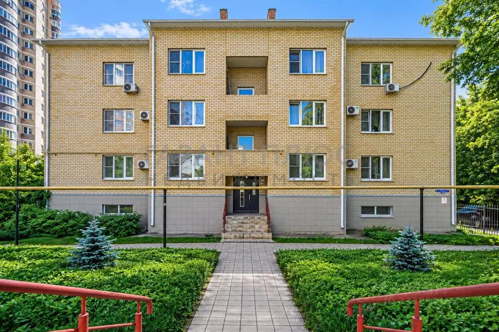 3-к кв. Липецкая область, Липецк ул. Котовского, 23 (104.6 м) - Фото 2