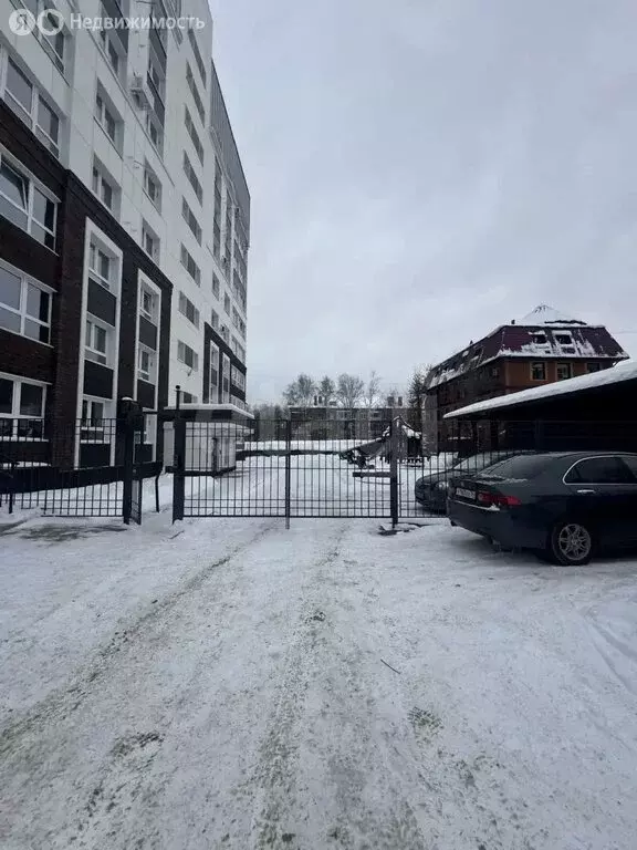 3-комнатная квартира: Горно-Алтайск, улица Павла Кучияк, 2 (67.3 м) - Фото 2