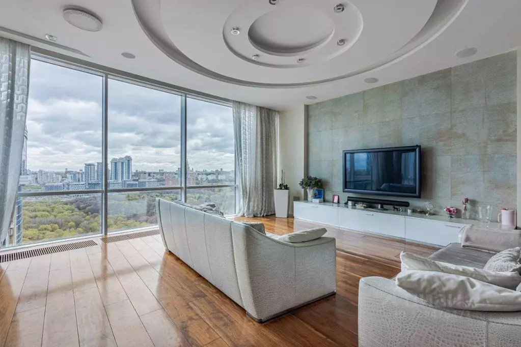 Квартира, 4 комнаты, 270 м - Фото 0