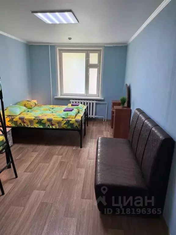 Комната Тюменская область, Тюмень ул. Чернышевского, 2ак7 - Фото 0