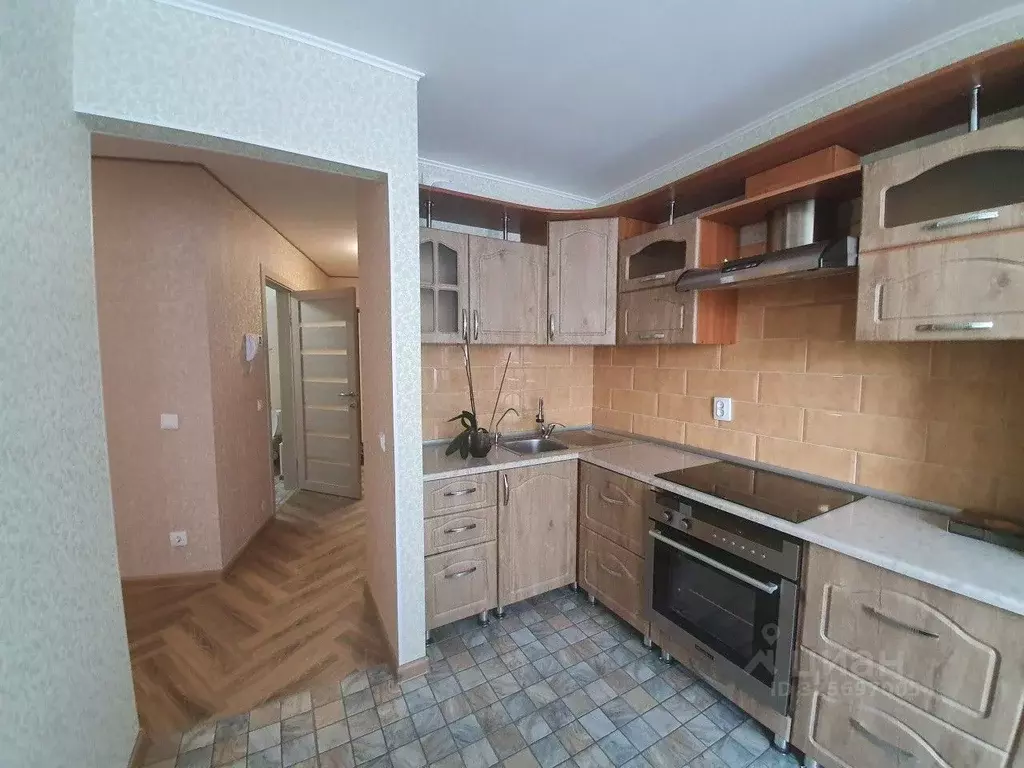 2-к кв. Свердловская область, Екатеринбург ул. Готвальда, 24 (52.0 м) - Фото 2