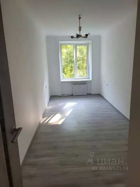 3-к кв. Ленинградская область, Гатчина Красноармейский просп., 16 ... - Фото 1