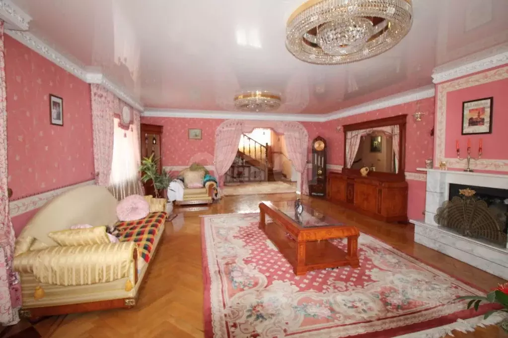 Дом в Тюменская область, Тюмень Тарманы мкр, ул. Андреевская (249 м) - Фото 1