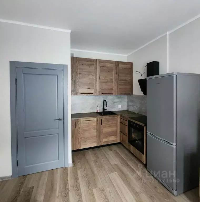 1-к кв. Санкт-Петербург Октябрьская наб., 40 (37.0 м) - Фото 1