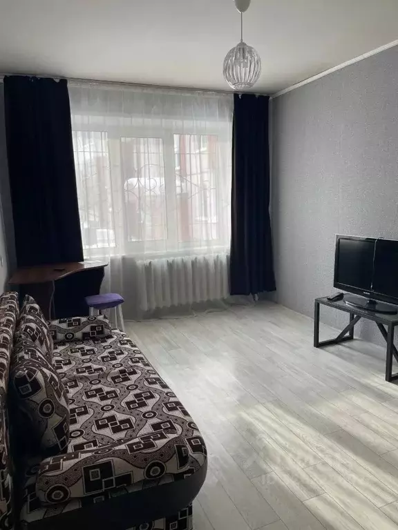 1-к кв. Алтайский край, Барнаул Взлетная ул., 45В (33.3 м) - Фото 1