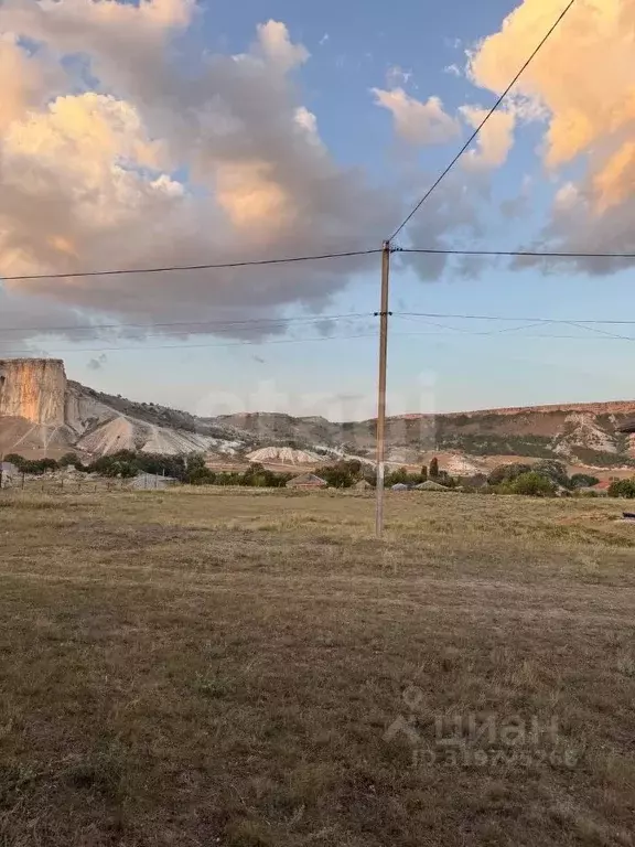 Участок в Крым, Белогорский район, Вишенское с/пос, с. Белая Скала ул. ... - Фото 0