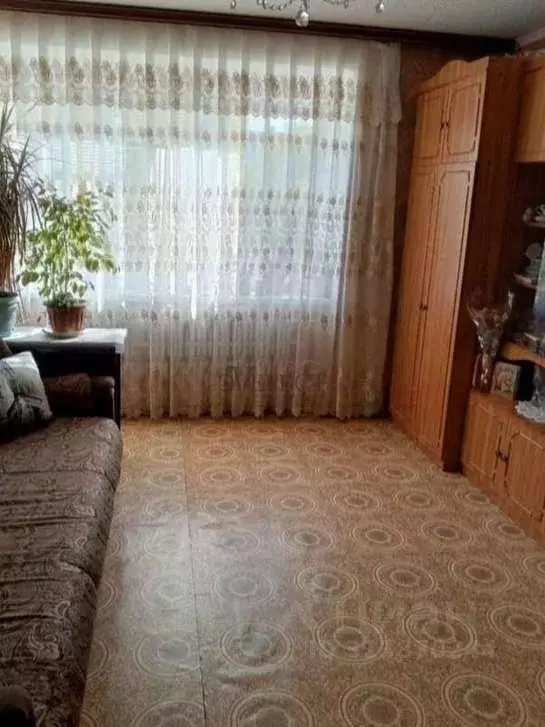 2-к кв. Белгородская область, Старый Оскол Макаренко мкр, 1 (44.0 м) - Фото 0