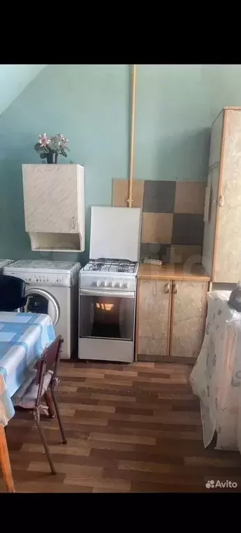 Комната 14 м в 5-к., 2/2 эт. - Фото 0