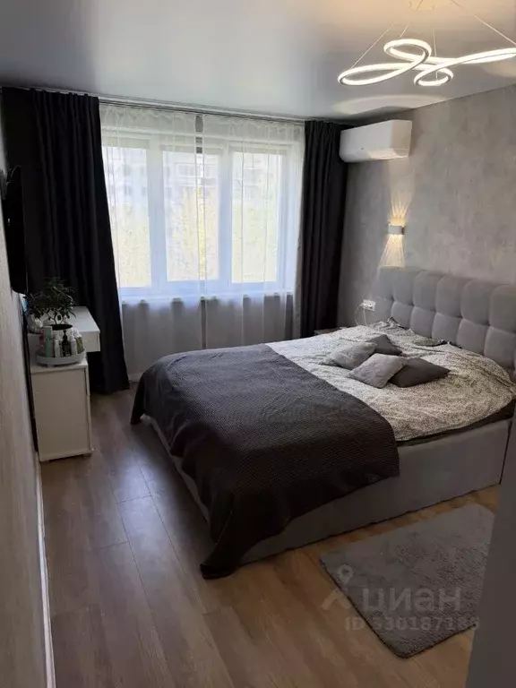 3-к кв. Челябинская область, Челябинск ул. Ворошилова, 55Б (61.9 м) - Фото 1