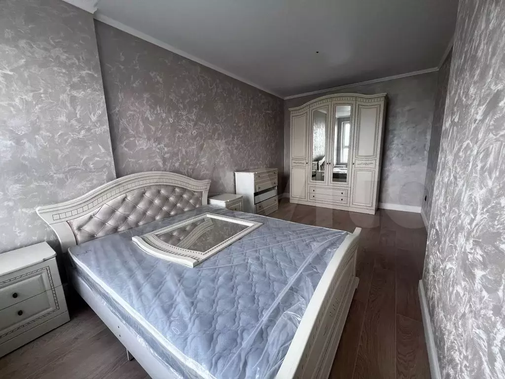 2-к. квартира, 65 м, 8/25 эт. - Фото 0