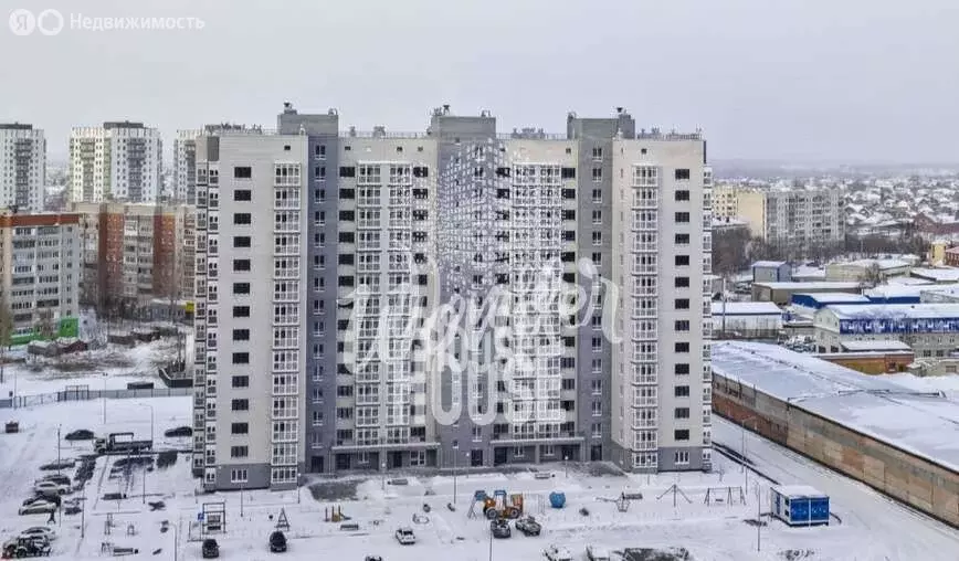 Квартира-студия: Тюмень, улица Ветеранов Труда, 9Ак4 (35.7 м) - Фото 1