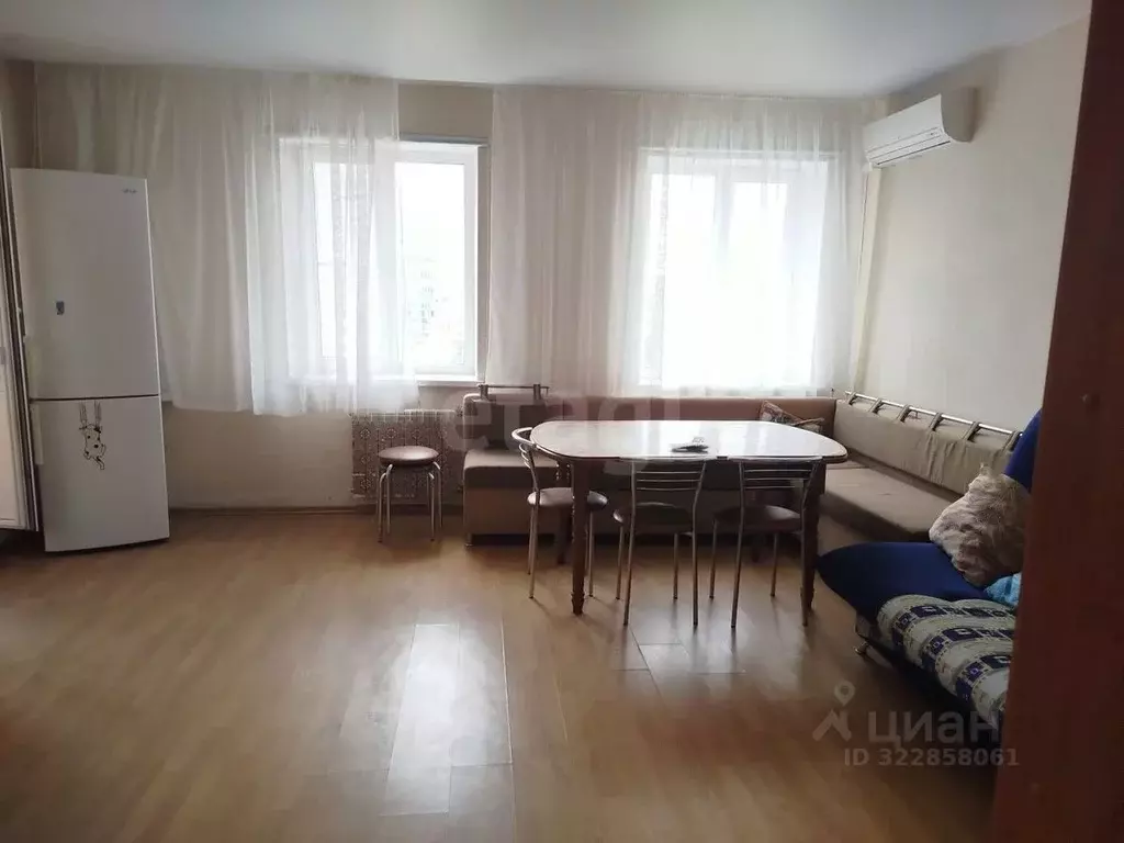 2-к кв. Белгородская область, Белгород ул. Горького, 52б (83.1 м) - Фото 2