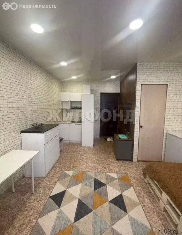 1к в -комнатной квартире ( м) - Фото 2