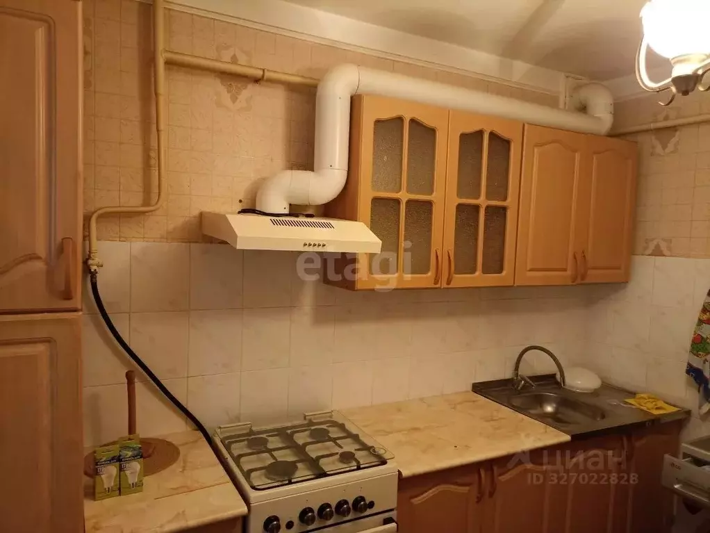 2-к кв. Адыгея, Майкоп ул. Горького, 196 (45.5 м) - Фото 1