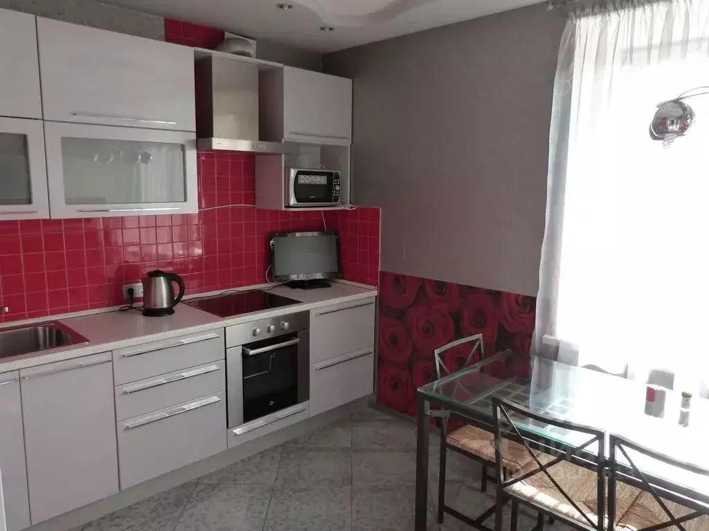 1-к кв. Тюменская область, Тюмень ул. Малыгина, 52 (50.0 м) - Фото 1