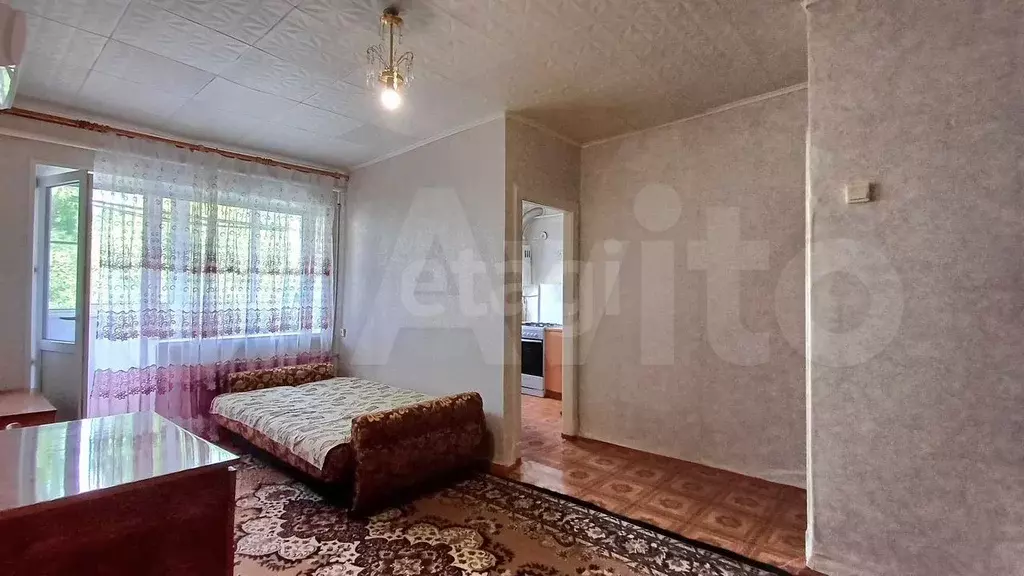 3-к. квартира, 43 м, 4/4 эт. - Фото 0