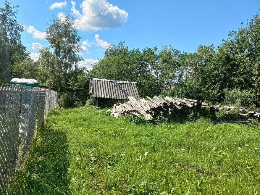 Участок в Ленинградская область, Приозерский район, Красноозерное ... - Фото 0