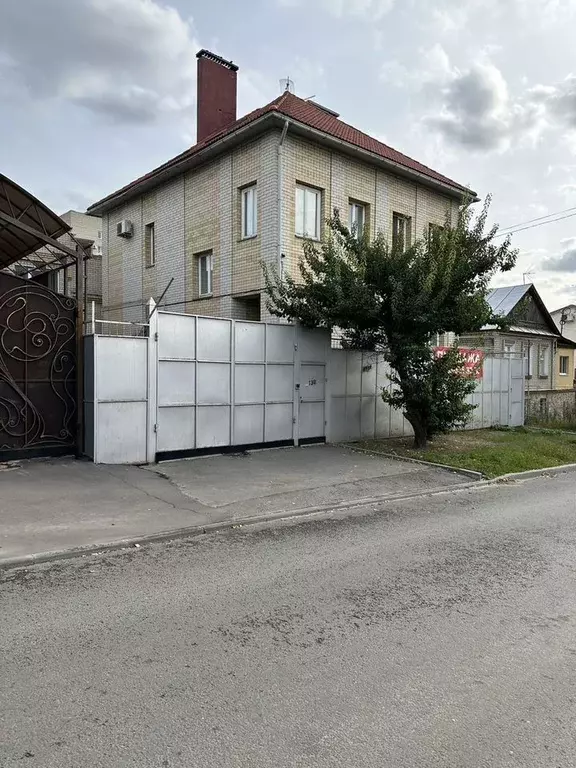 Коттедж в Саратовская область, Саратов ул. Имени А.М. Горького, 130 ... - Фото 0