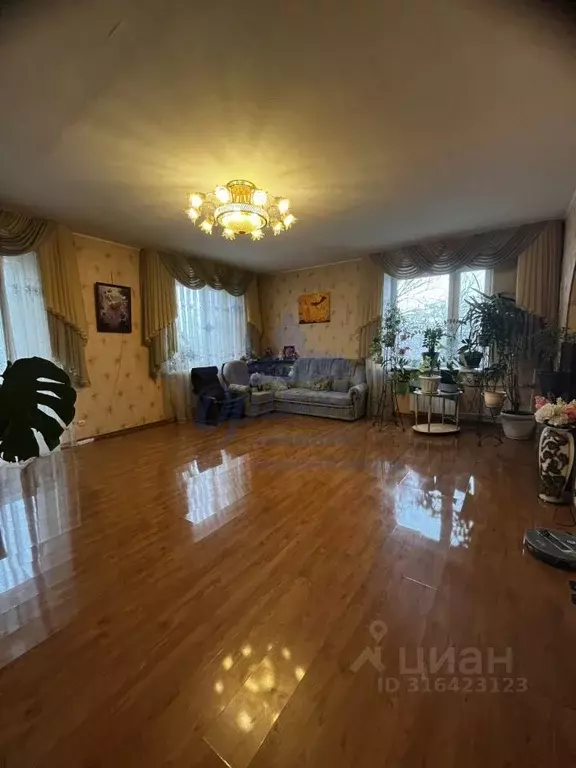 3-к кв. Нижегородская область, Нижний Новгород Сормовское ш. (93.8 м) - Фото 1