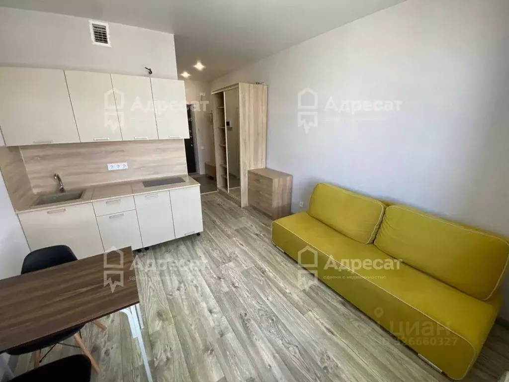 Студия Волгоградская область, Волгоград ул. Степанищева, 4 (21.0 м) - Фото 1