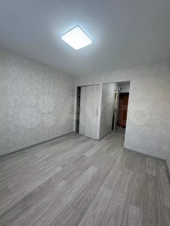 Комната 18 м в 1-к., 5/5 эт. - Фото 1