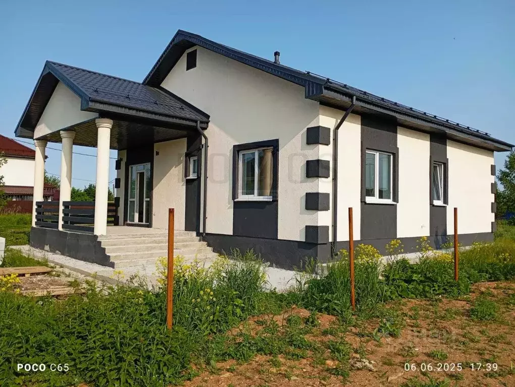 Коттедж в Свердловская область, Арамиль Степной пер., 27 (130 м) - Фото 1