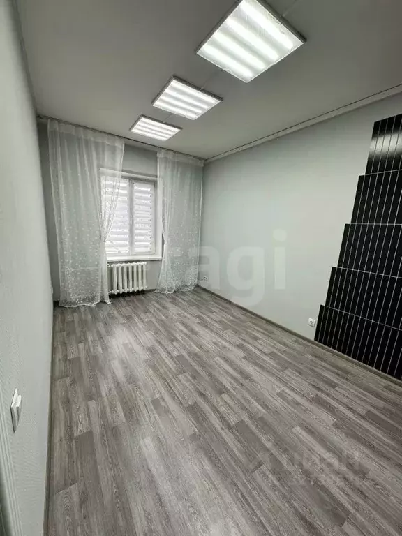 Офис в Владимирская область, Ковров просп. Ленина, 37 (37 м) - Фото 1