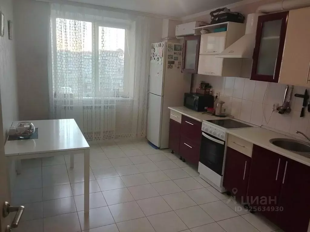 2-к кв. Адыгея, Майкоп ул. Чкалова, 65 (60.0 м) - Фото 1