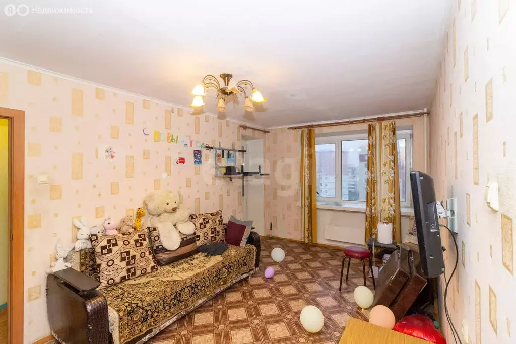 4-комнатная квартира: Тюмень, улица Червишевский Тракт, 31/1 (87.1 м) - Фото 1