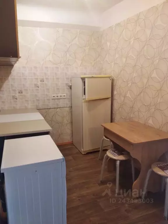 Комната Новосибирская область, Новосибирск Петропавловская ул., 1 - Фото 2