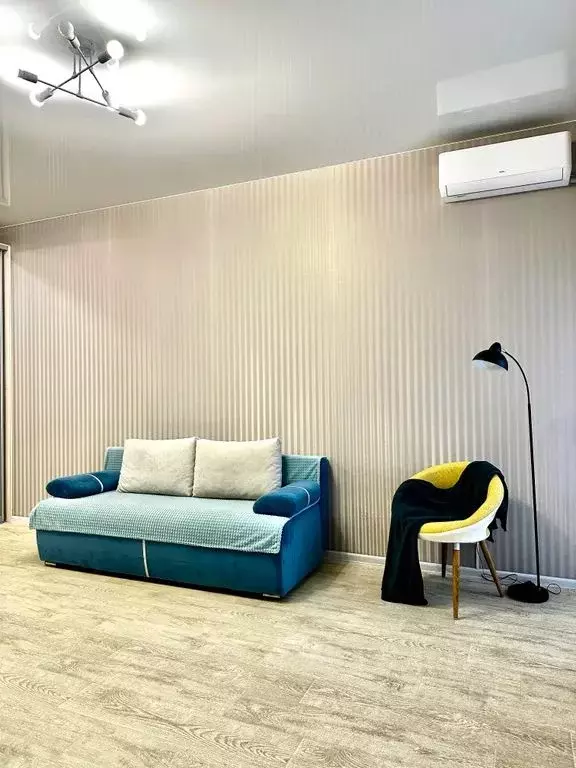 Студия Амурская область, Благовещенск ул. Горького, 193 (32.0 м) - Фото 1