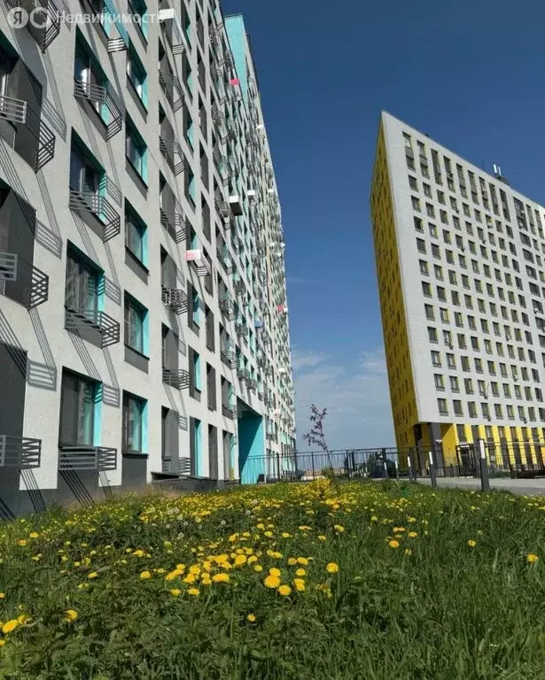 2-комнатная квартира: Тюмень, Ставропольская улица, 160к1 (63.9 м) - Фото 2