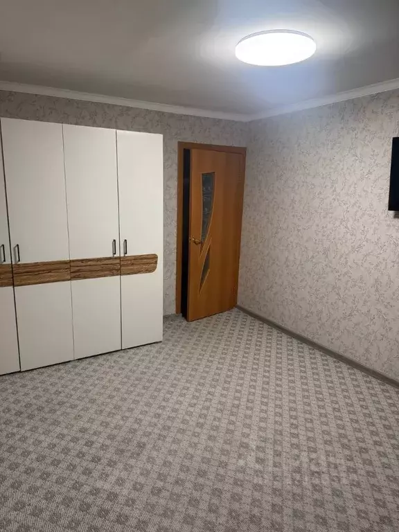 3-к кв. Челябинская область, Челябинск ул. Молодогвардейцев, 70 (70.8 ... - Фото 1