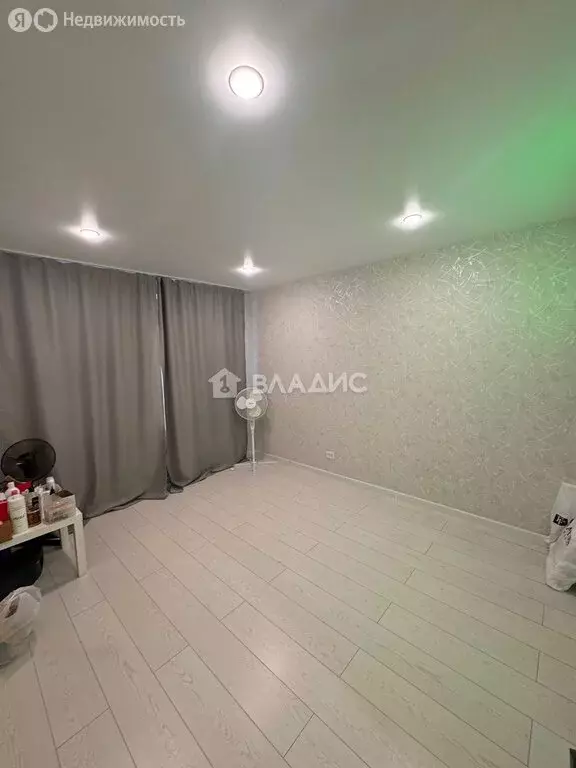 1-комнатная квартира: Кемерово, Октябрьский проспект, 87 (23 м) - Фото 0
