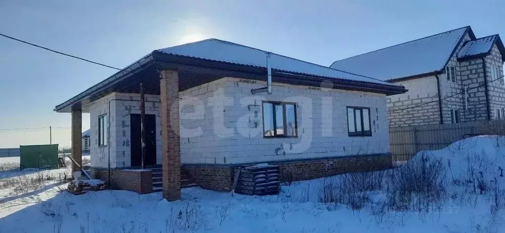 Дом в Белгородская область, Борисовка городское поселение, Борисовка ... - Фото 1