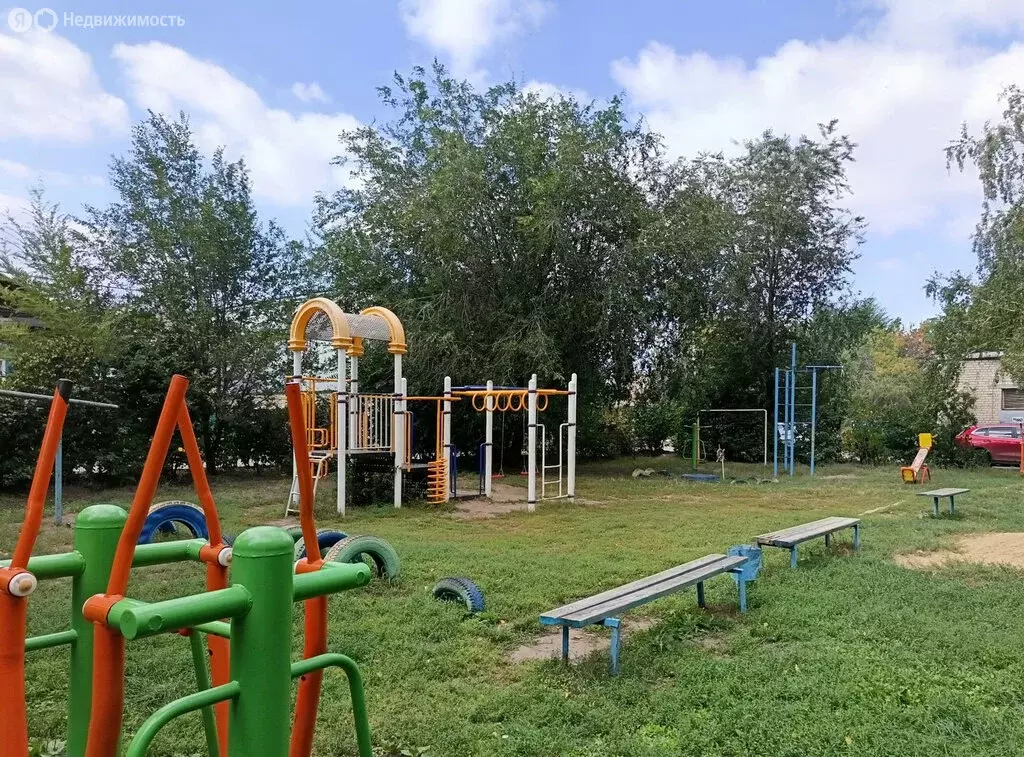 3-комнатная квартира: Сызрань, Октябрьская улица, 12 (55.3 м) - Фото 1