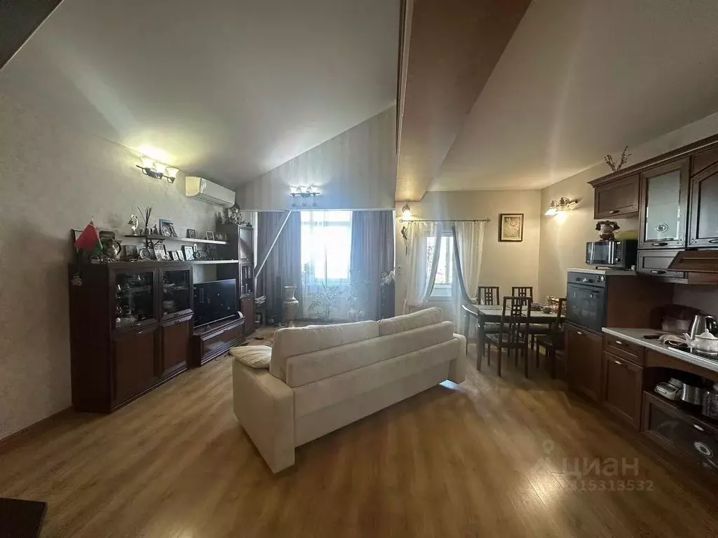 3-к кв. Иркутская область, Иркутск ул. Омулевского, 20/1 (84.8 м) - Фото 1