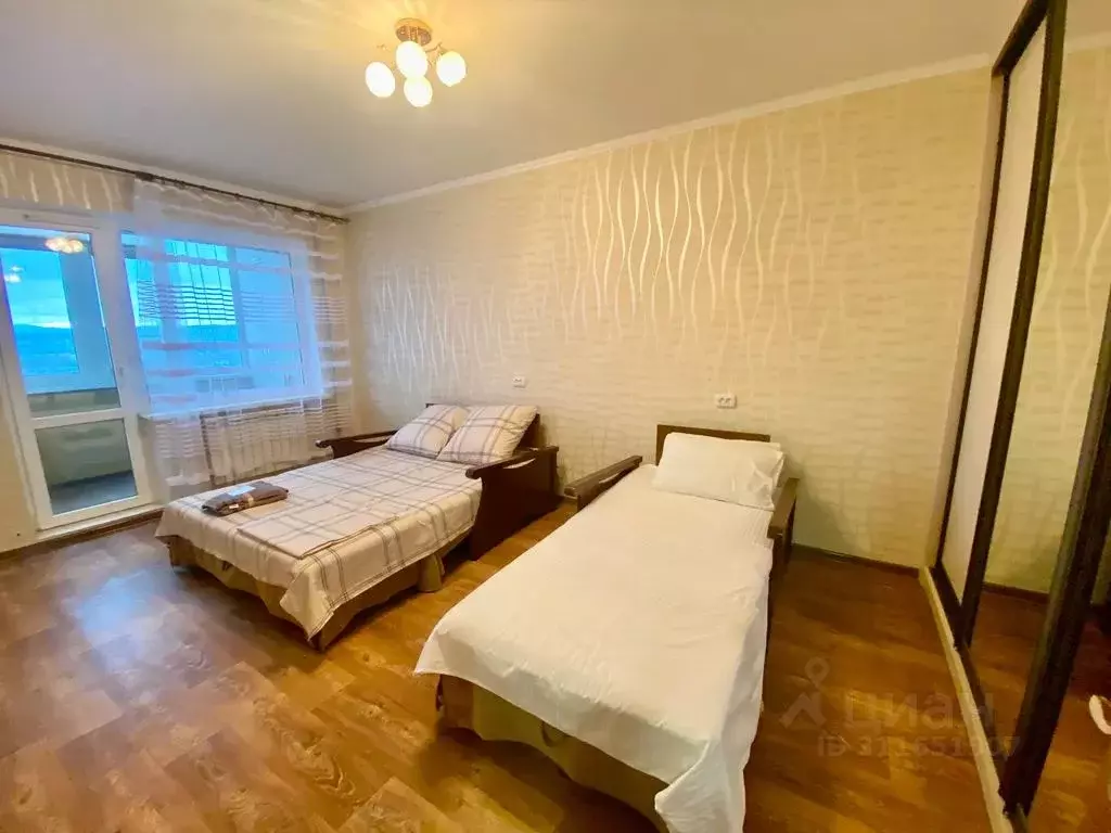 1-к кв. Крым, Симферополь ул. Маршала Жукова, 33 (34.0 м) - Фото 1