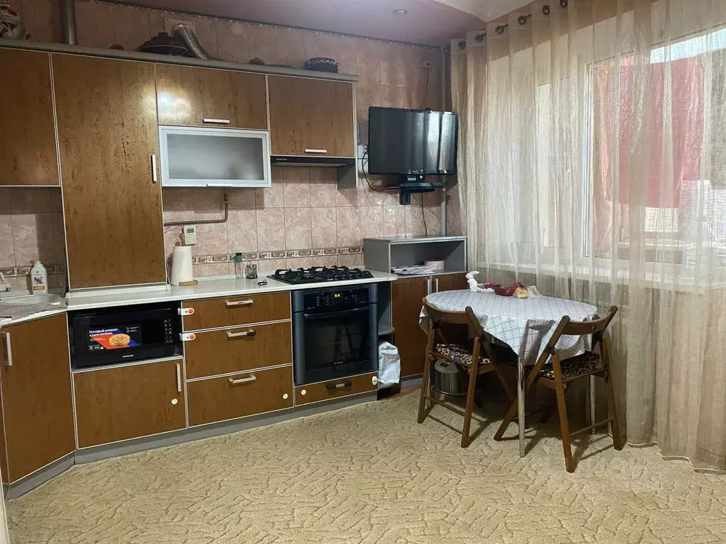 2-к кв. Ростовская область, Батайск ул. Энгельса, 83 (43.0 м) - Фото 1