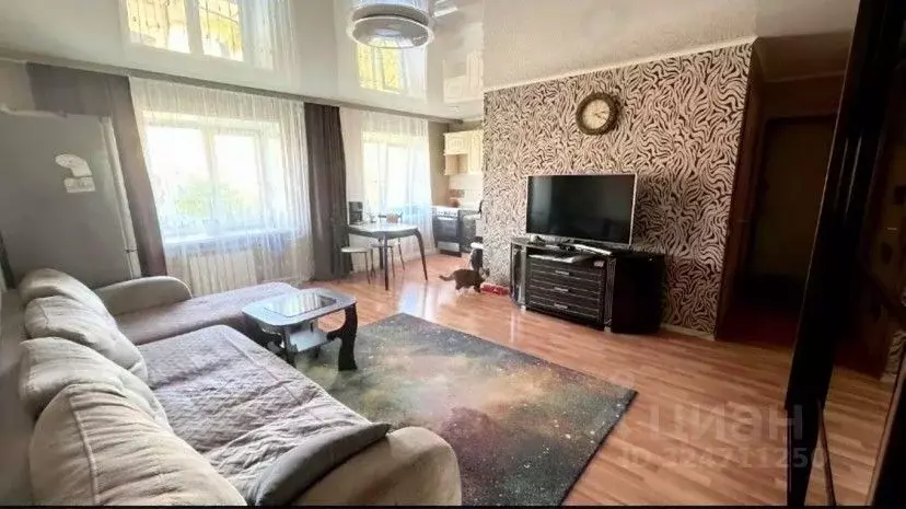 3-к кв. Хакасия, Абакан ул. Пушкина, 58 (58.7 м) - Фото 1