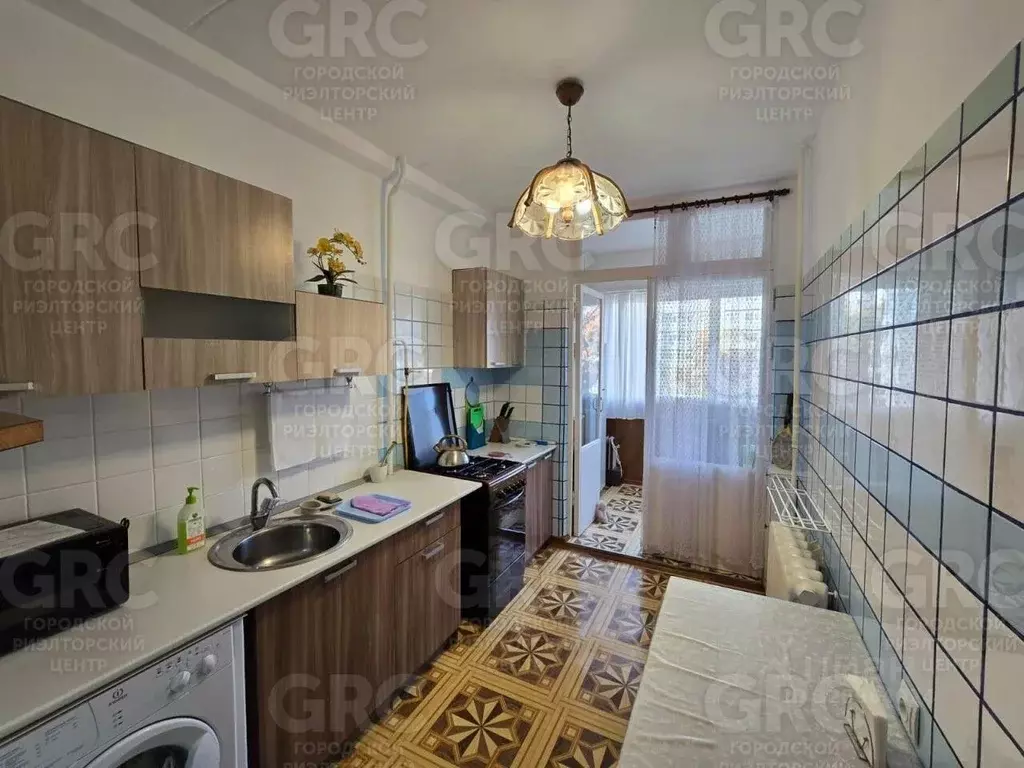 2-к кв. Краснодарский край, Сочи Гагарина мкр, ул. Красноармейская, 9А ... - Фото 1